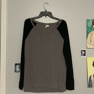 PINK VICTORIAS SECRET TEE